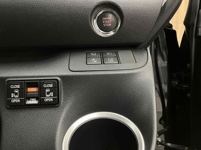 トヨタ シエンタ 1.5 G クエロの中古車
