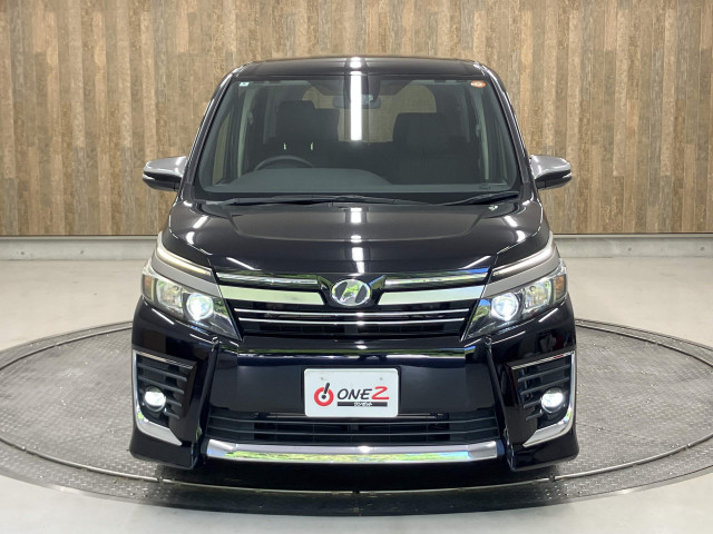 ご納車前には自社認証工場にてしっかり法定点検を行います！エンジンオイル・オイルエレメント・ワイパーゴム等の標準交換部品以外にも点検後交換が必要な消耗部品等も交換・整備致します