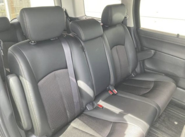日産 エルグランド 2.5 250ハイウェイスターSの中古車