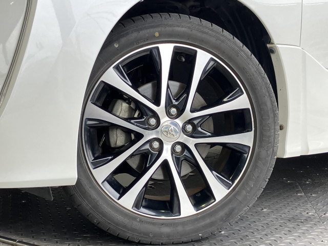 トヨタ エスティマ 2.4 アエラス プレミアムの中古車