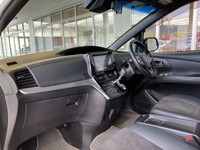 トヨタ エスティマ 2.4 アエラス プレミアムの中古車