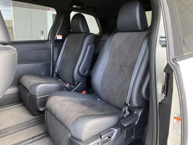 トヨタ エスティマ 2.4 アエラス プレミアムの中古車