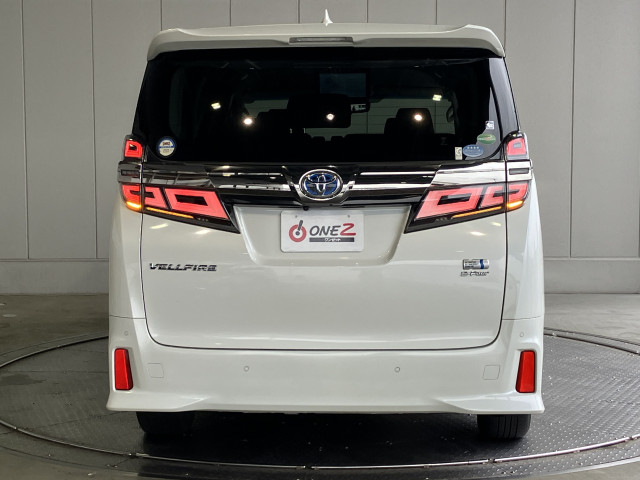 トヨタ ヴェルファイア ハイブリッド 2.5 Z E-Four 4WDの中古車