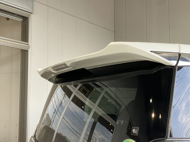 トヨタ ヴェルファイア ハイブリッド 2.5 Z E-Four 4WDの中古車