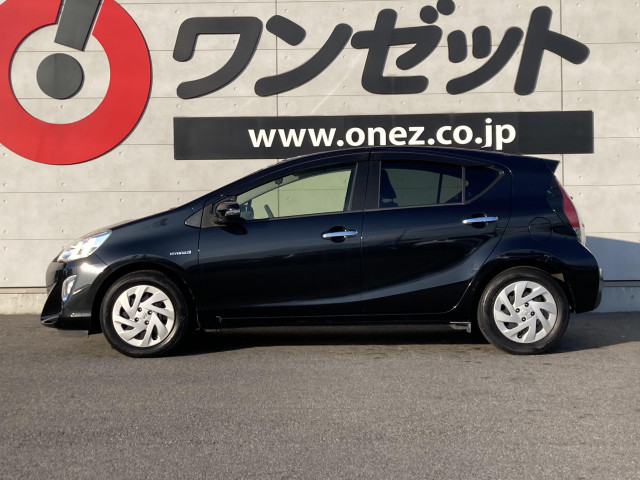 トヨタ アクア 1.5 S スタイルブラックの中古車