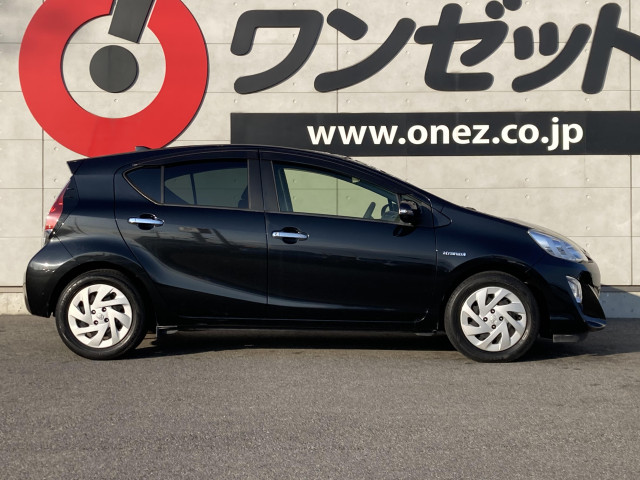 トヨタ アクア 1.5 S スタイルブラックの中古車