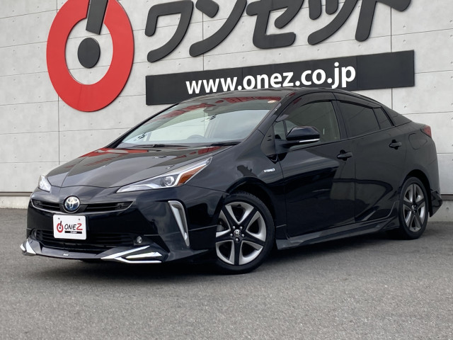トヨタ プリウス 1.8 S ツーリングセレクションの中古車