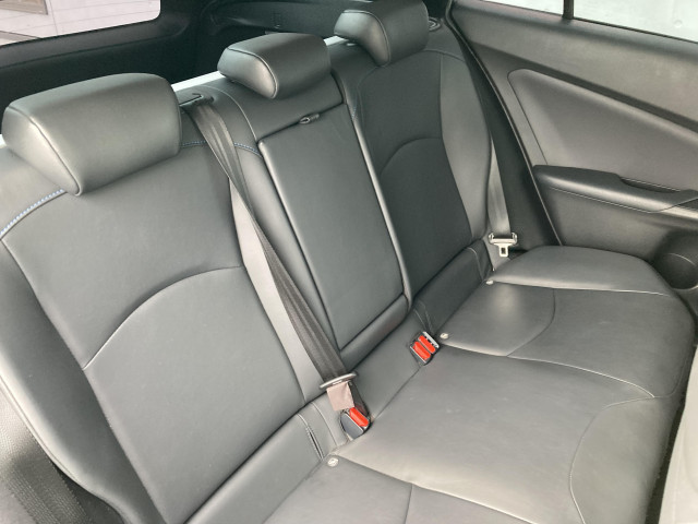 トヨタ プリウス 1.8 S ツーリングセレクションの中古車