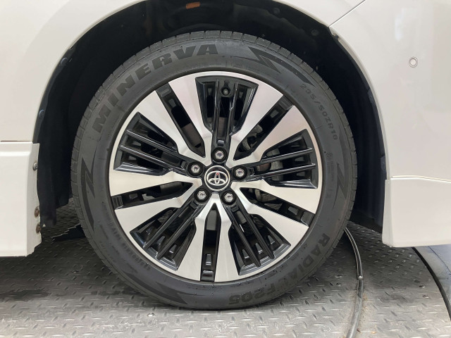 トヨタ アルファード 2.5 S Cパッケージの中古車