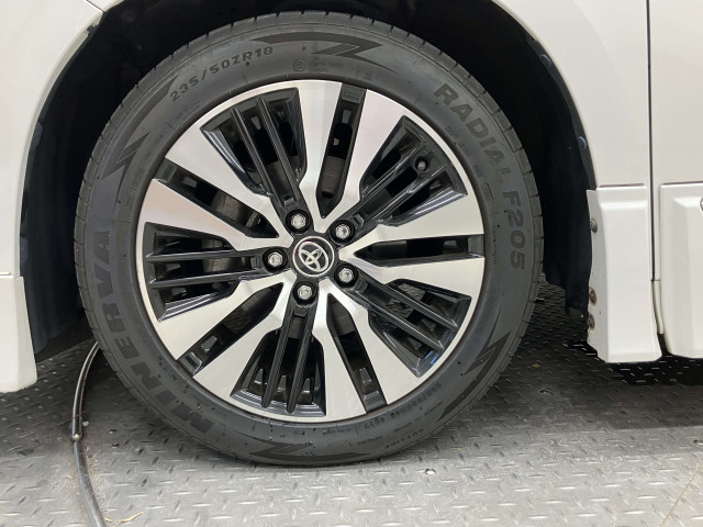 トヨタ アルファード 2.5 S Cパッケージの中古車
