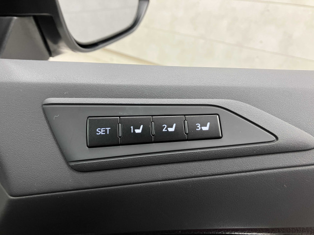 トヨタ アルファード 2.5 S Cパッケージの中古車