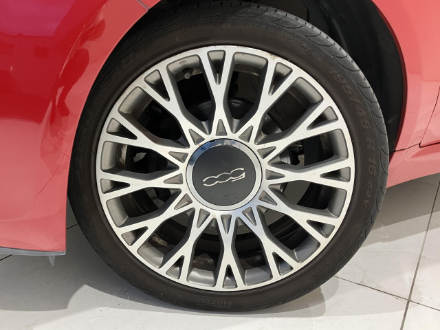 フィアット 500 ツインエア ラウンジの中古車
