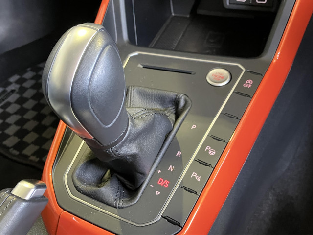 フォルクスワーゲン ポロ TSI Rラインの中古車