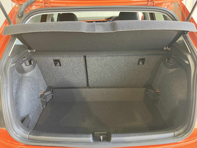 フォルクスワーゲン ポロ TSI Rラインの中古車