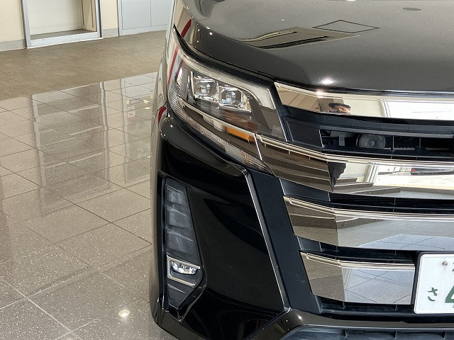 トヨタ ノア 2.0 Si WxBの中古車