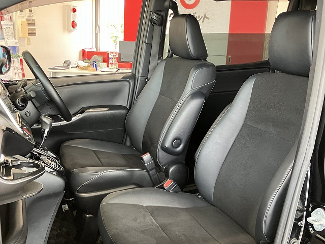 トヨタ ノア 2.0 Si WxBの中古車