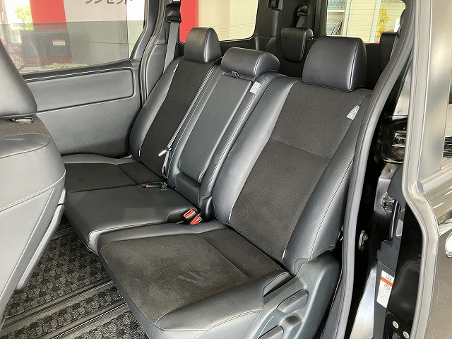 トヨタ ノア 2.0 Si WxBの中古車