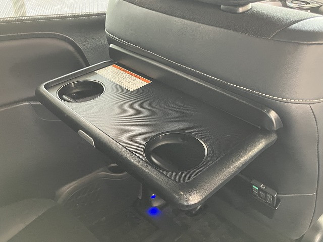 トヨタ ノア 2.0 Si WxBの中古車