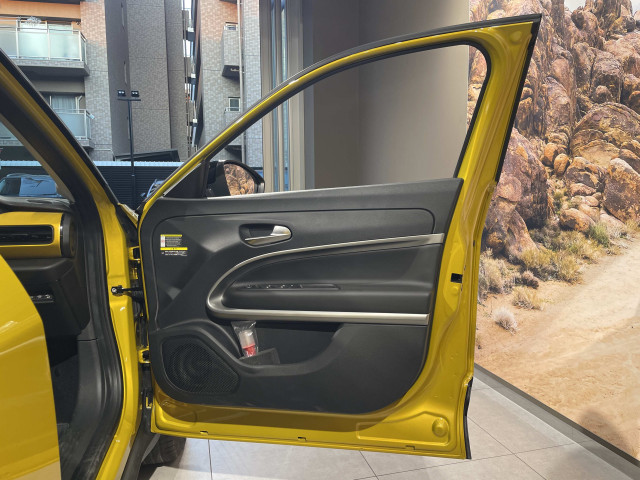 ジープ アベンジャー ローンチ エディションの中古車