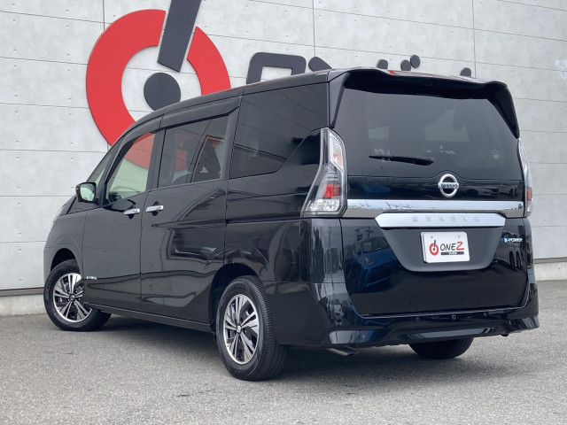日産 セレナ 1.2 e-POWER XVの中古車