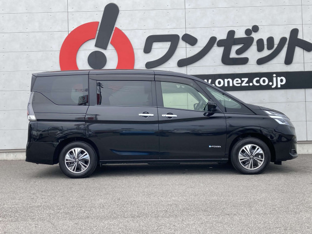 日産 セレナ 1.2 e-POWER XVの中古車
