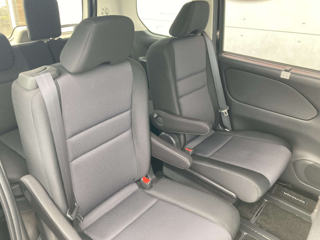 日産 セレナ 1.2 e-POWER XVの中古車