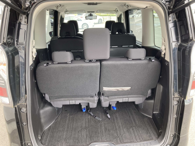 日産 セレナ 1.2 e-POWER XVの中古車