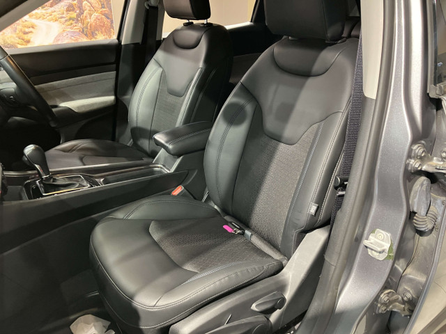 ジープ コンパス ロンジチュードの中古車