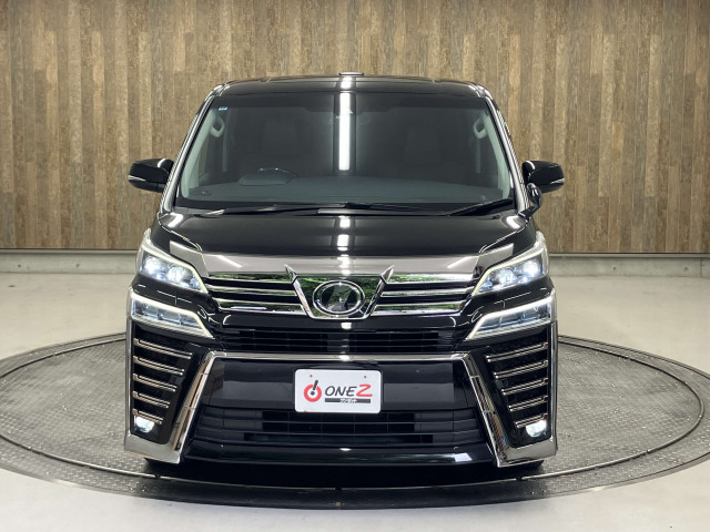 ご納車前には自社認証工場にてしっかり法定点検を行います！エンジンオイル・オイルエレメント・ワイパーゴム等の標準交換部品以外にも点検後交換が必要な消耗部品等も交換・整備致します