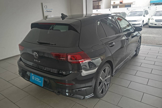 フォルクスワーゲン ゴルフ eTSI Rラインの中古車