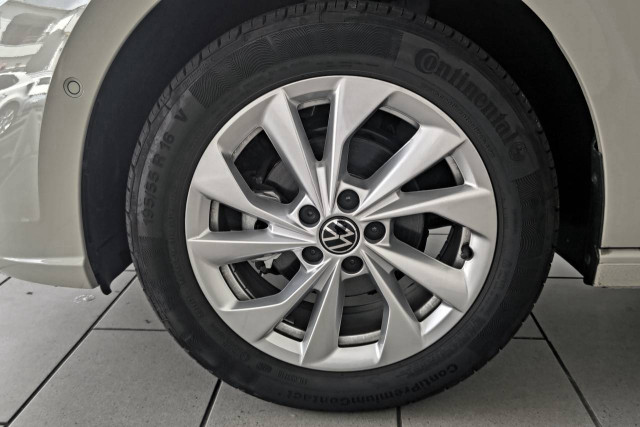 フォルクスワーゲン ポロ TSI スタイルの中古車