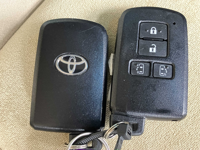 トヨタ アルファード 2.5 Xの中古車