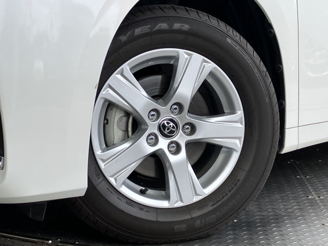 トヨタ アルファード 2.5 Xの中古車