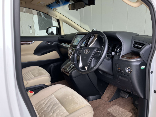 トヨタ アルファード 2.5 Xの中古車