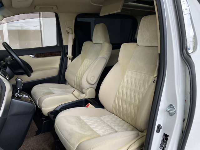 トヨタ アルファード 2.5 Xの中古車