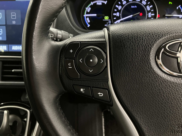 トヨタ ヴォクシー 1.8 ハイブリッド ZS 煌Ⅲの中古車