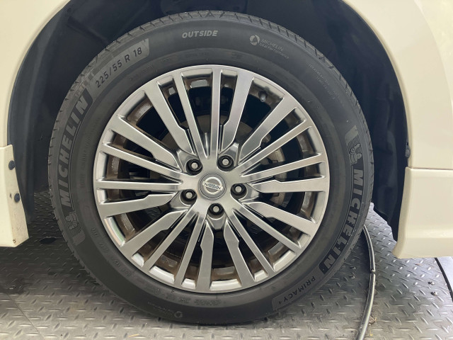 日産 エルグランド 2.5 250ハイウェイスターS アーバンクロムの中古車