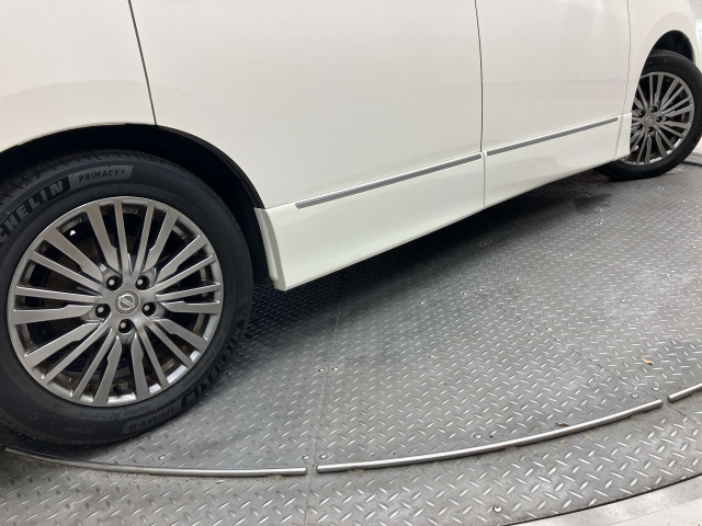 日産 エルグランド 2.5 250ハイウェイスターS アーバンクロムの中古車