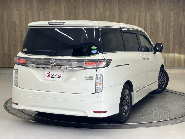 日産 エルグランド 2.5 250ハイウェイスターS アーバンクロムの中古車