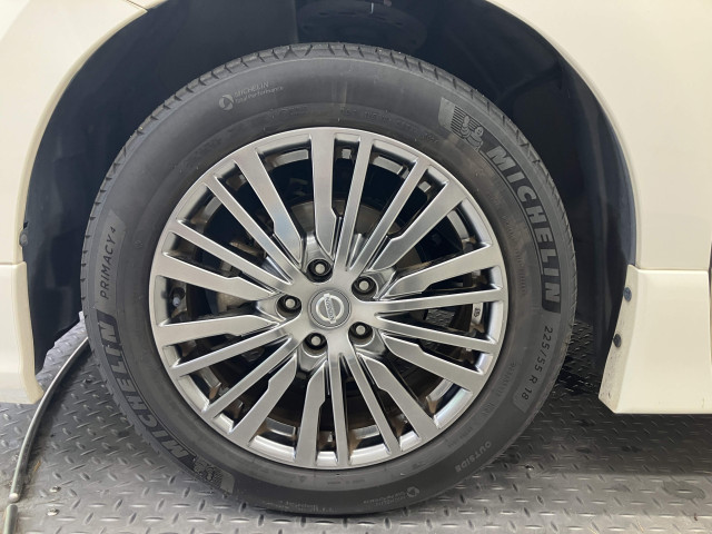 日産 エルグランド 2.5 250ハイウェイスターS アーバンクロムの中古車