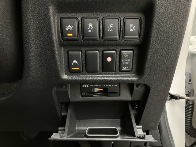 日産 エルグランド 2.5 250ハイウェイスターS アーバンクロムの中古車