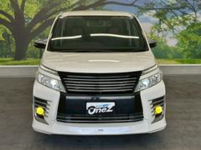 トヨタ ヴォクシー ZS“煌”の中古車