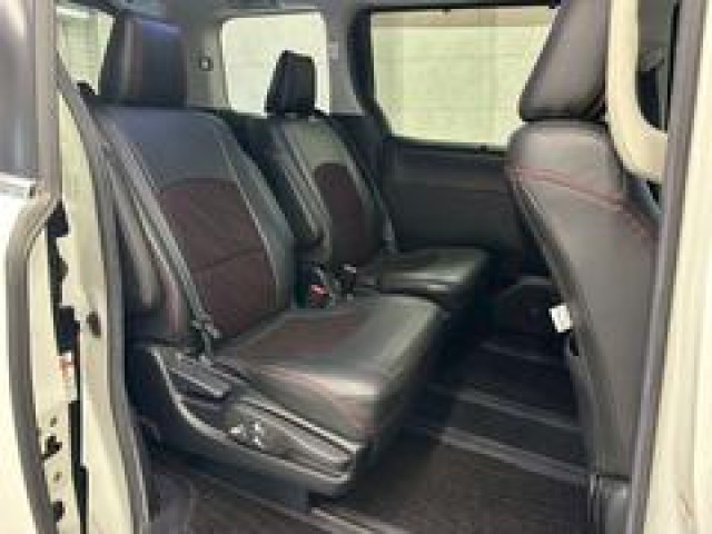 トヨタ ヴォクシー ZS“煌”の中古車