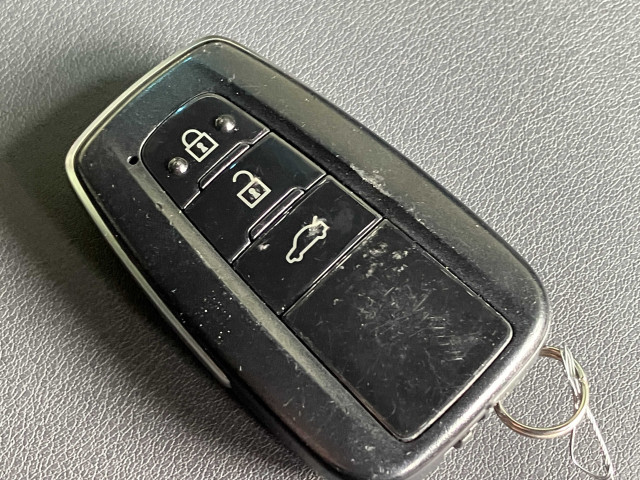 トヨタ クラウン ハイブリッド 2.5 RS アドバンスの中古車