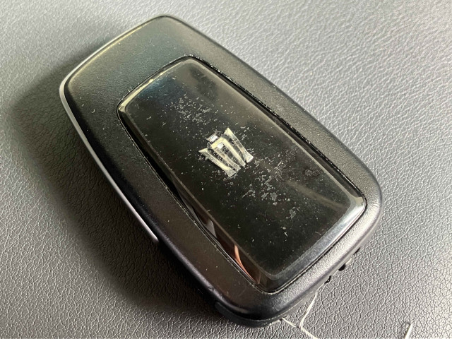 トヨタ クラウン ハイブリッド 2.5 RS アドバンスの中古車