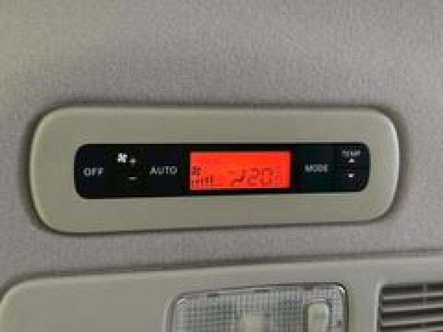 日産 セレナハイブリッド 2.0 20G S-HYBRIDの中古車