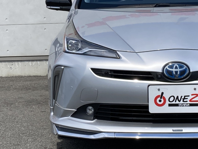 トヨタ プリウス 1.8 S ツーリングセレクションの中古車