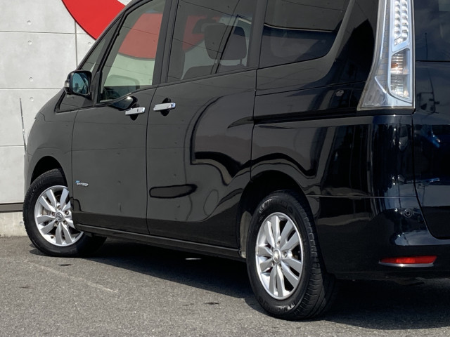 日産 セレナ 2.0 20G S-HYBRIDの中古車