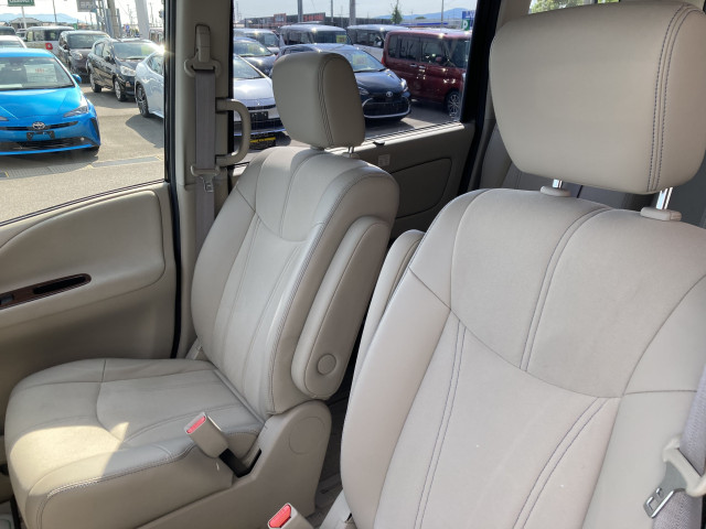 日産 セレナ 2.0 20G S-HYBRIDの中古車