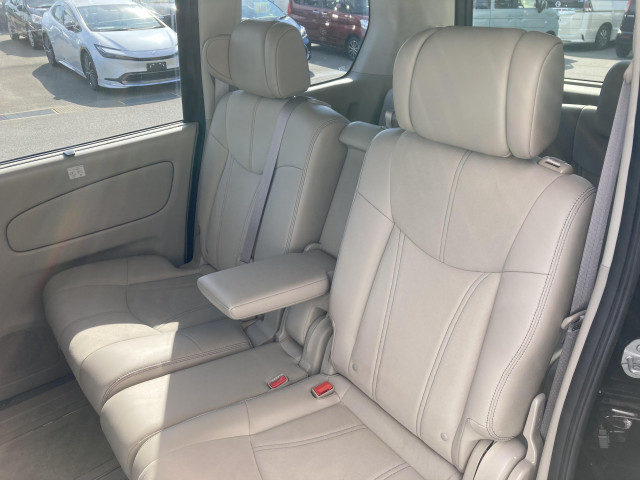 日産 セレナ 2.0 20G S-HYBRIDの中古車